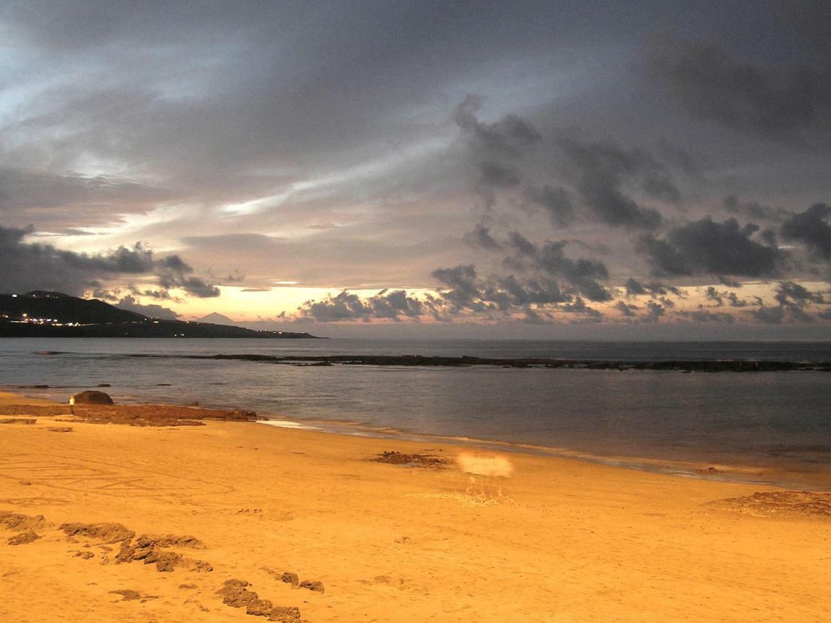 Black & White Las Canteras Лас-Пальмас-де-Гран-Канарія Екстер'єр фото
